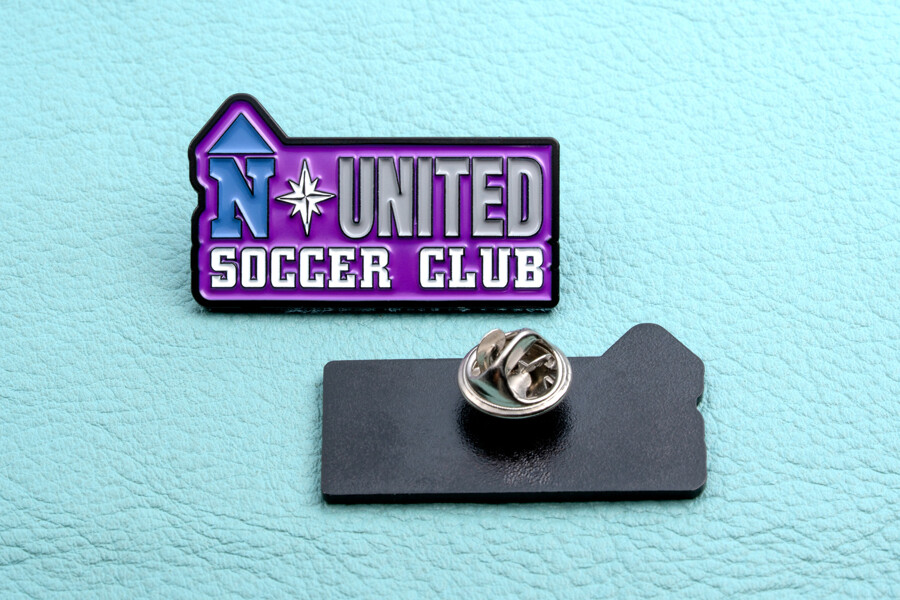 Butterfly clutch backing on a lapel pin